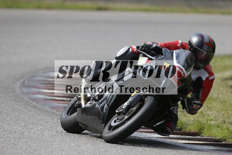 /23 07.06.2025 TZ Motorsport ADR/121